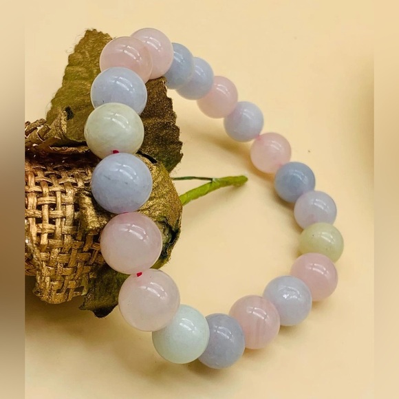 10mm Natural Morganite Beaded Bracelet with a stretchable wire - Picture 3 of 17